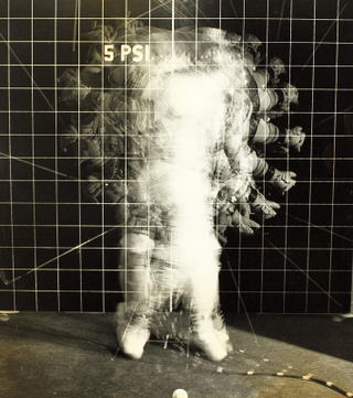 Illustration for article titled Awesome Photos of NASA Equipment Tests